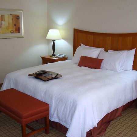 Hampton Inn Norco/Corona Ruang foto