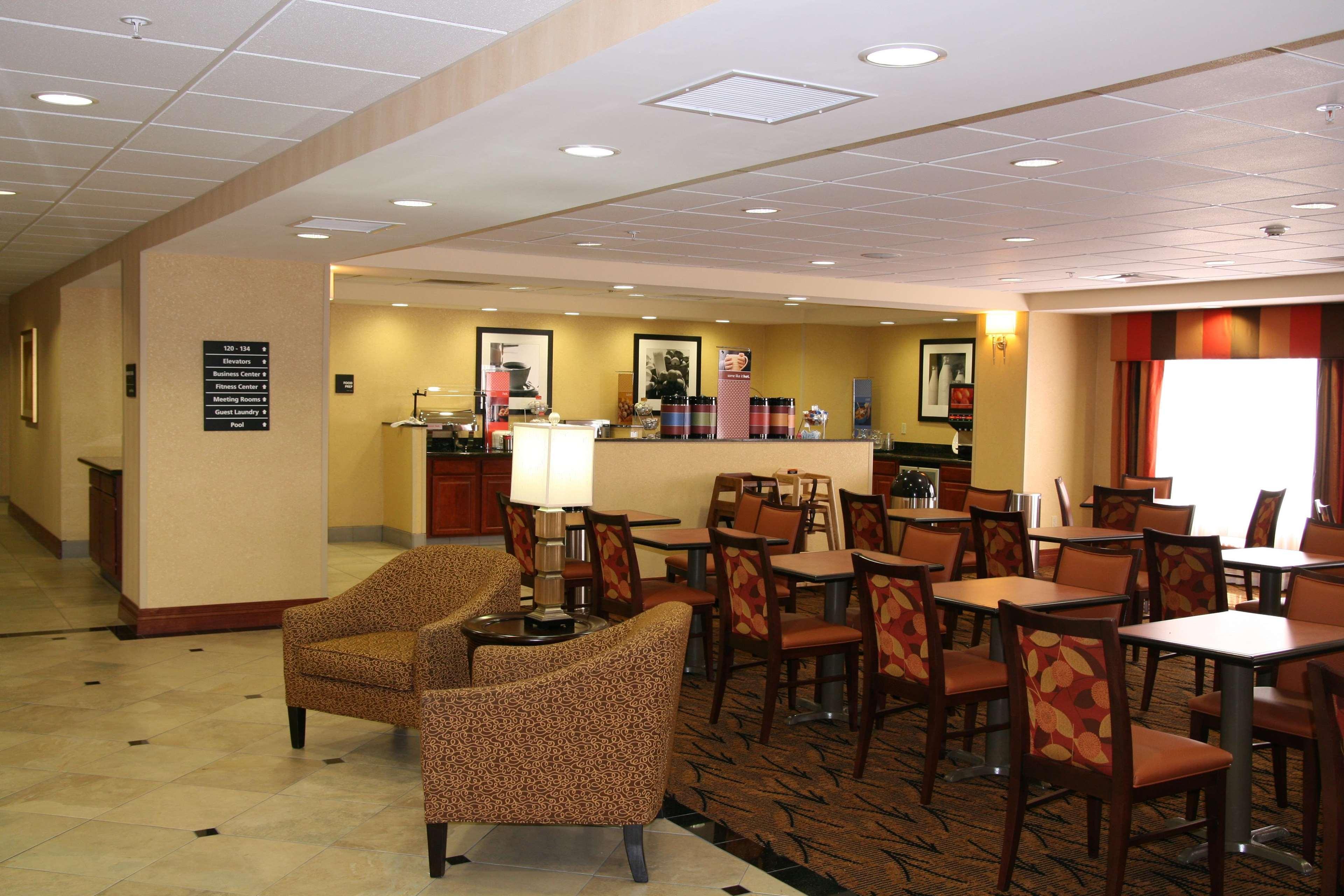 Hampton Inn Norco/Corona Restoran foto