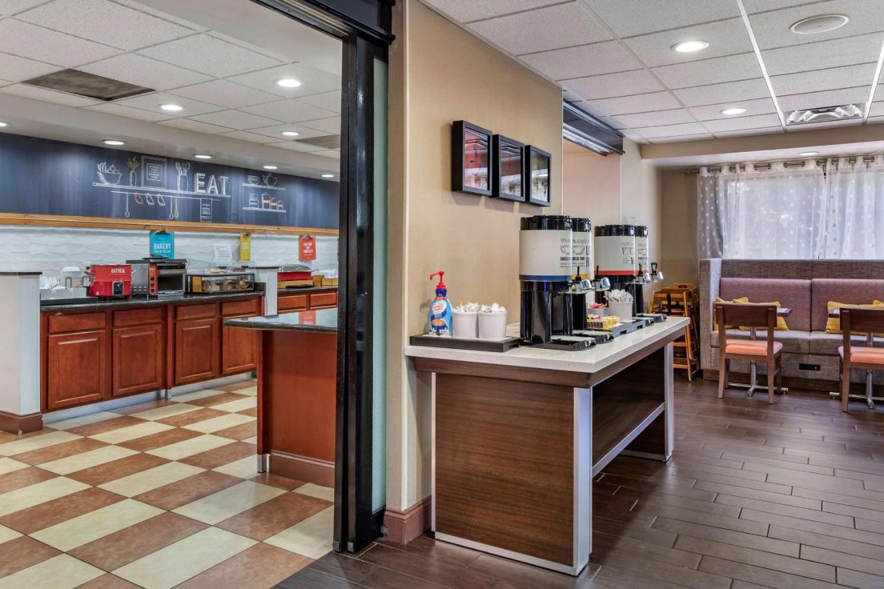 Hampton Inn Norco/Corona Bagian luar foto