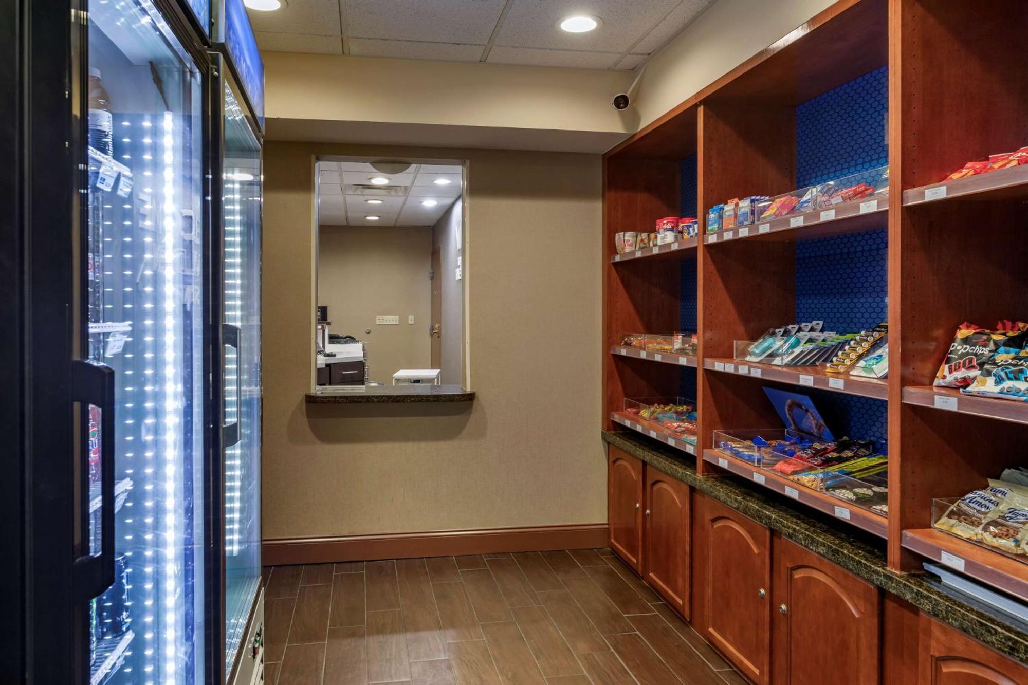 Hampton Inn Norco/Corona Bagian luar foto