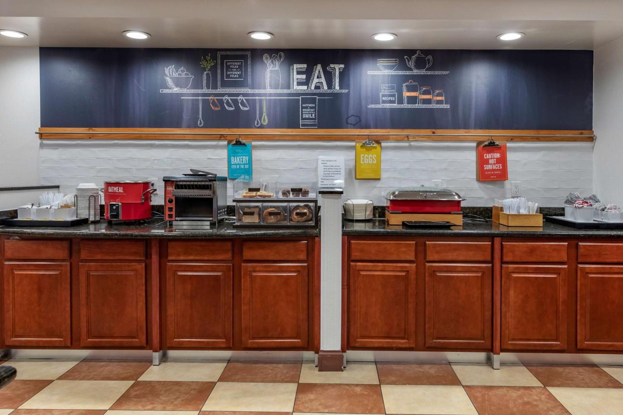 Hampton Inn Norco/Corona Bagian luar foto